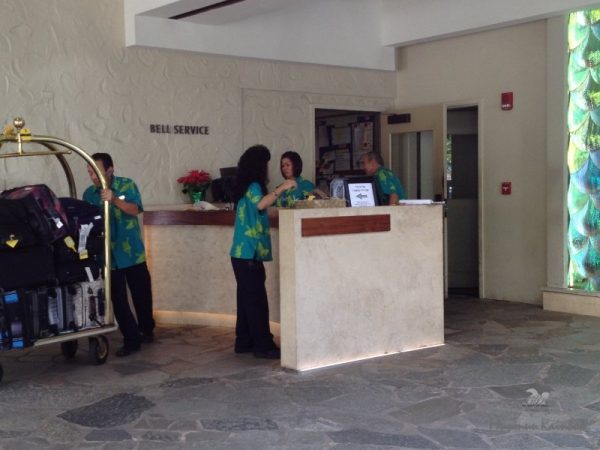 ハワイホテルのベルデスクhotel_hilton