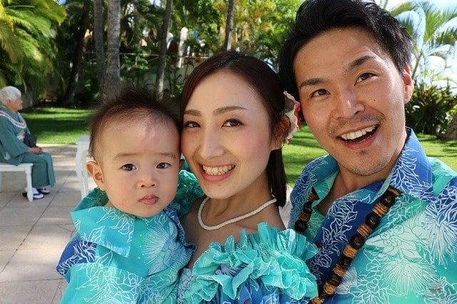 親子お揃いアロハとムームー